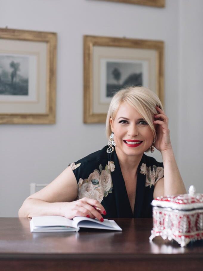 UN CAFF&Egrave; CON CRISTINA DE GIUSTI 01